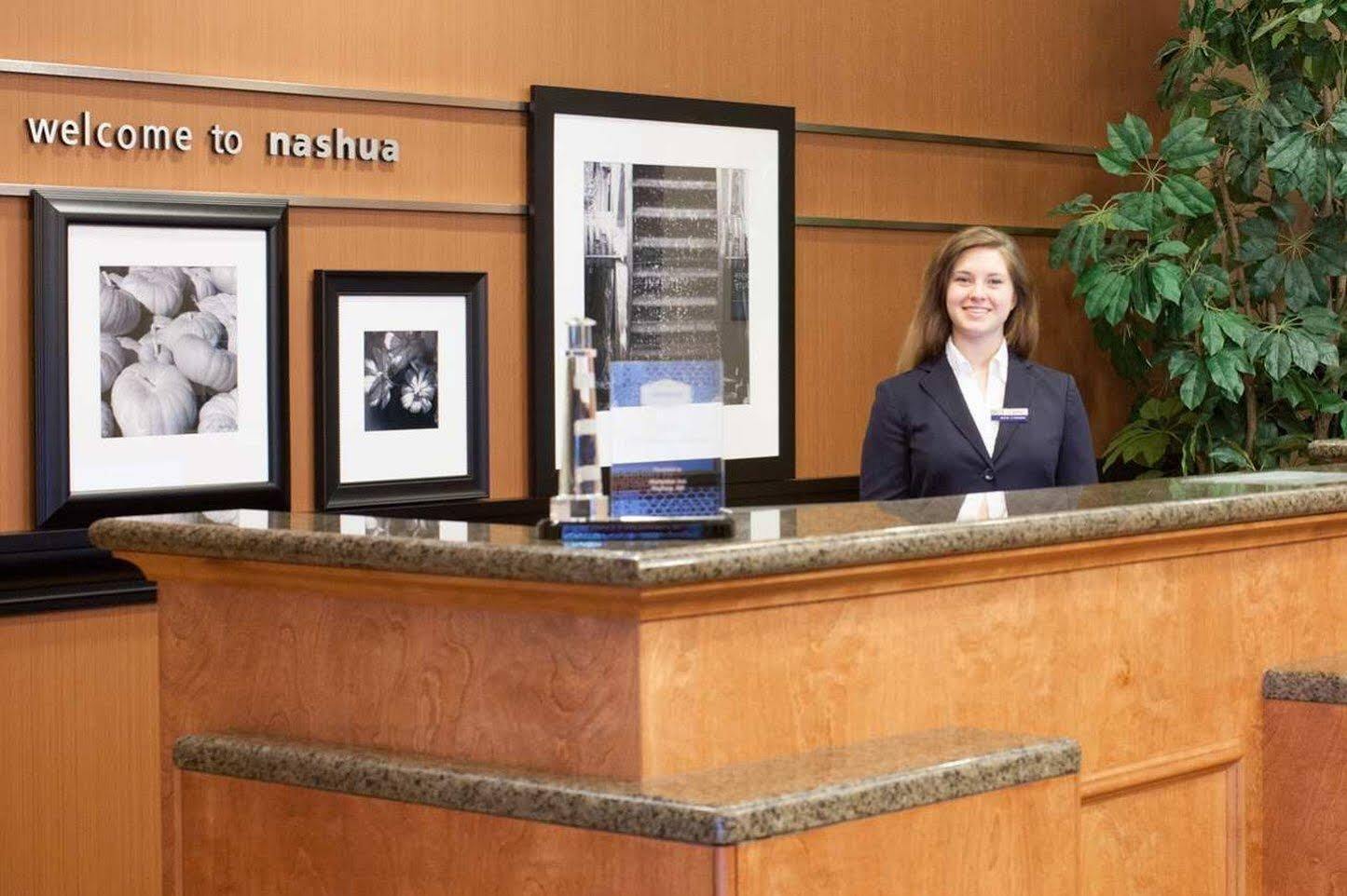 Hampton Inn Nashua Extérieur photo